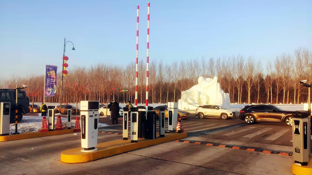 “爾濱”強勢出圈，科拓智慧停車助力多個景區(qū)迎接“八方來客”